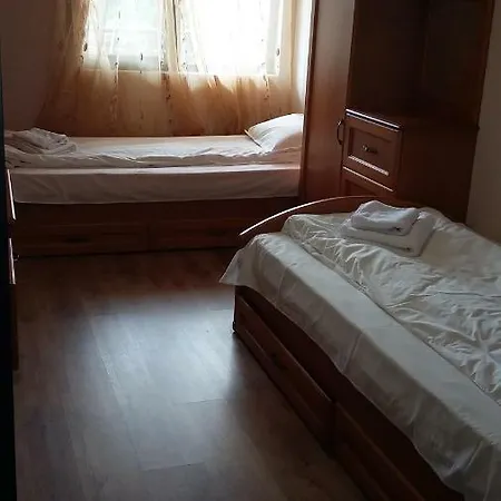 Apartman Apartment Lake Tryavna